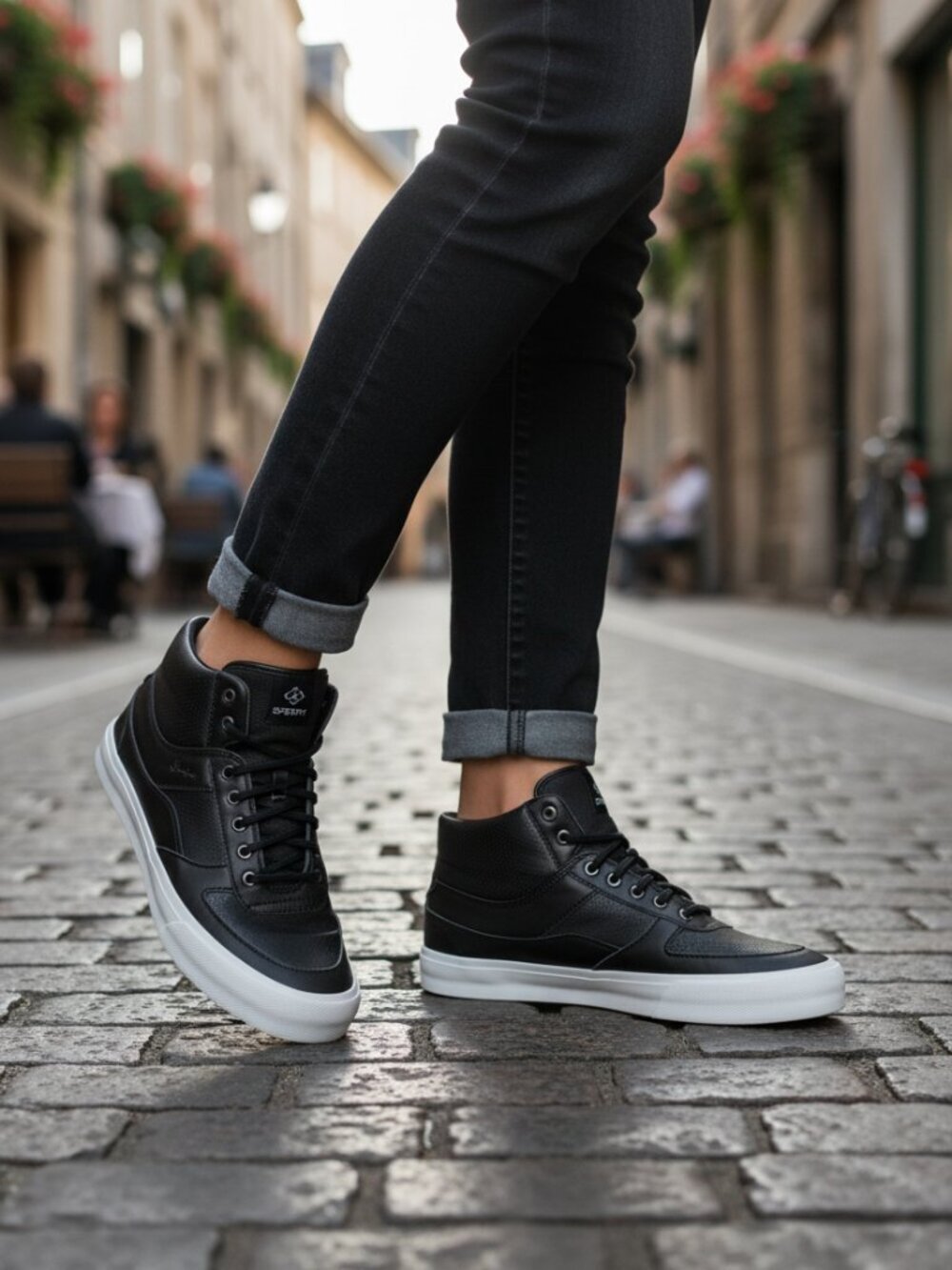 Sperry STS 87845 High Top Women’s Black faux Leather Shoes size 12 NWOT